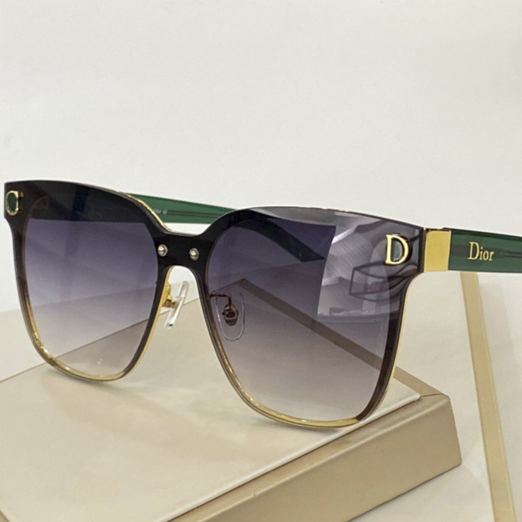 Солнцезащитные очки Dior