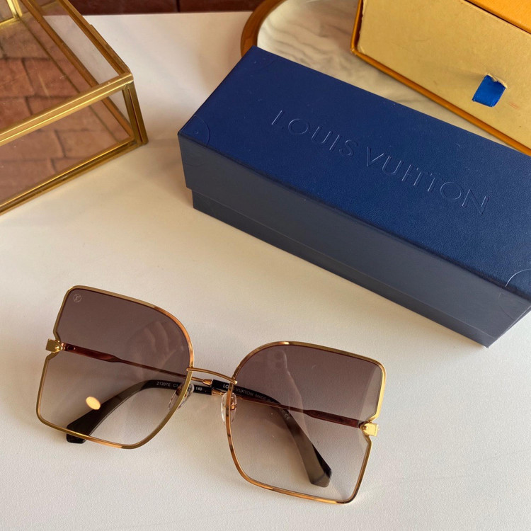 Sunglasses Louis Vuitton Z1307