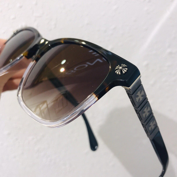 Sunglasses Chrome Hearts VAJAMMIN