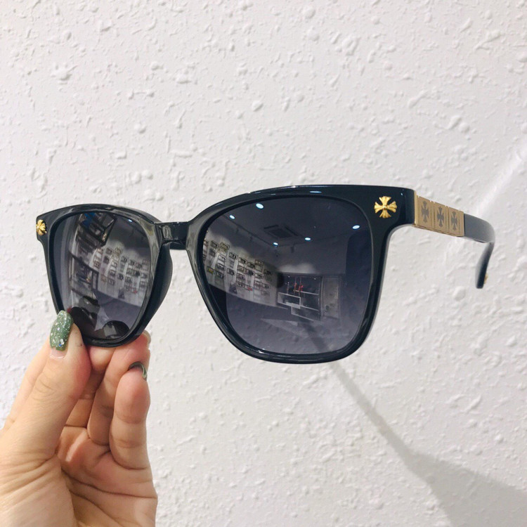 Sunglasses Chrome Hearts VAJAMMIN