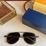 Sunglasses Louis Vuitton Z2817
