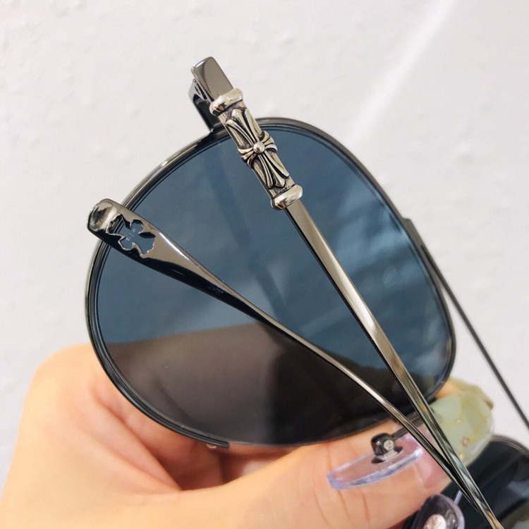Sunglasses Chrome Hearts STEPPIN