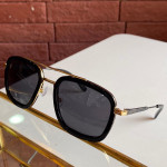 Солнцезащитные очки HUGO BOSS B0568S