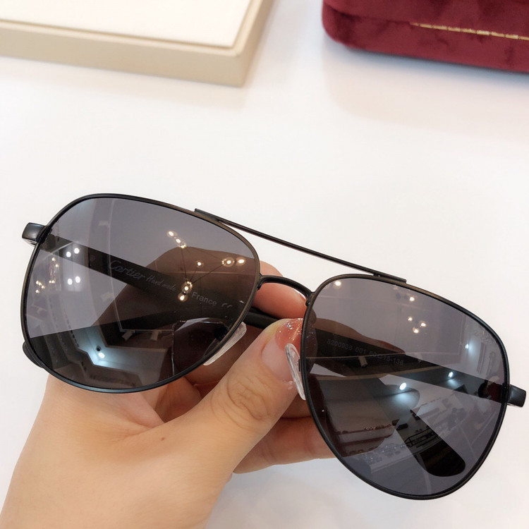 Солнцезащитные очки Cartier 82000936