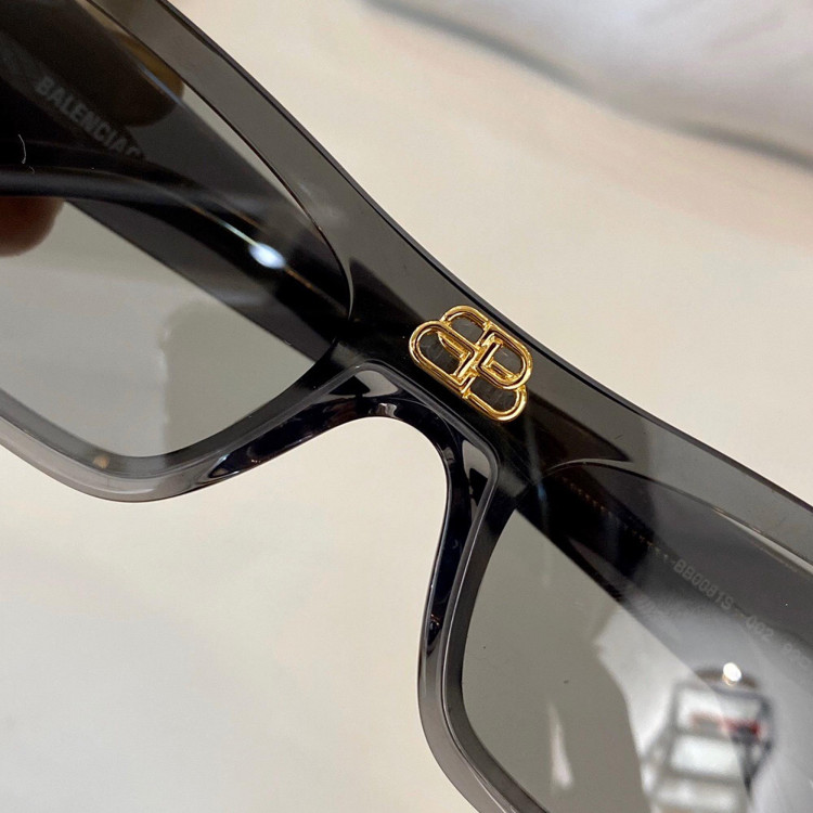 Sunglasses Balenciaga BB0081S