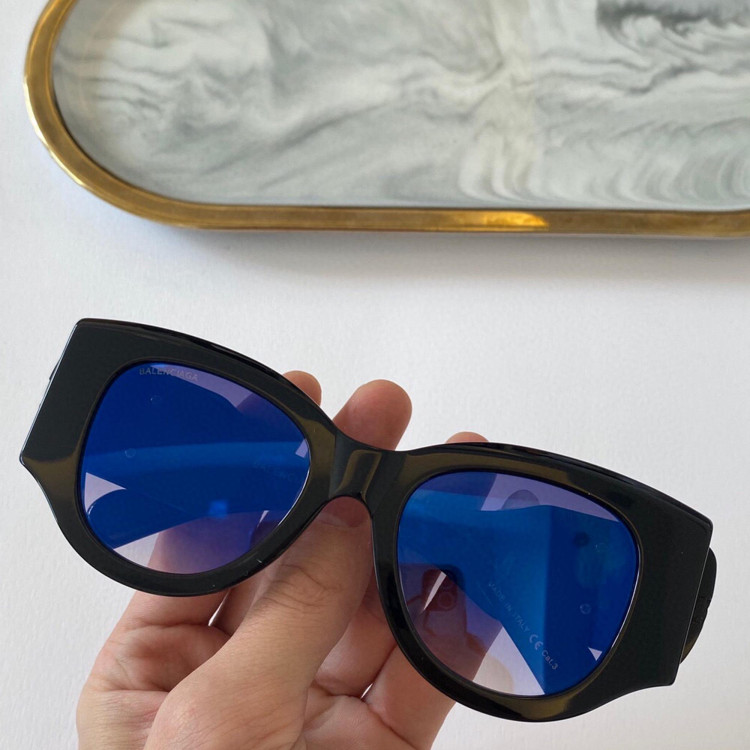 Sunglasses Balenciaga BB0070S