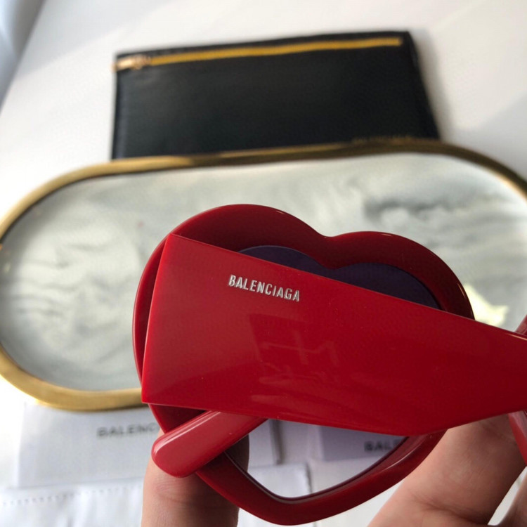 Солнцезащитные очки Balenciaga BB0788S