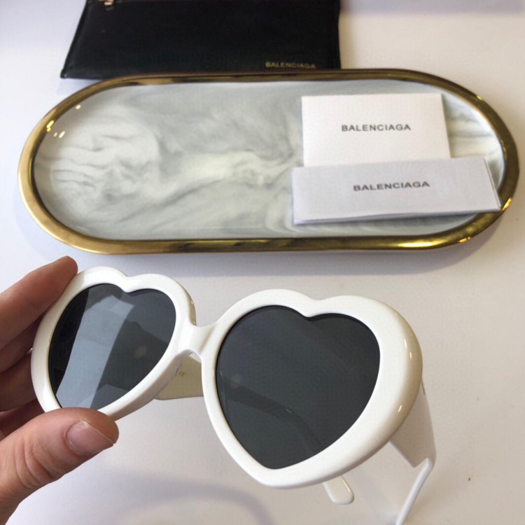 Солнцезащитные очки Balenciaga BB0788S