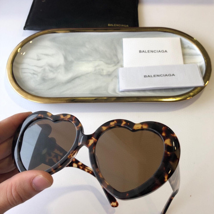 Солнцезащитные очки Balenciaga BB0788S