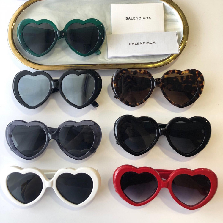 Солнцезащитные очки Balenciaga BB0788S
