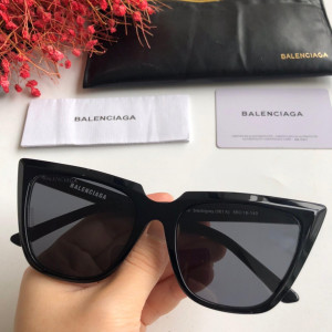 Sunglasses Balenciaga BB0046