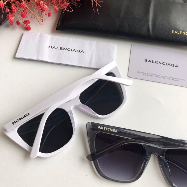 Sunglasses Balenciaga BB0046