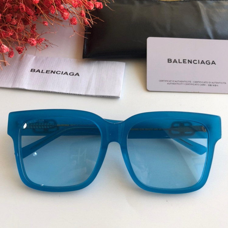 Sunglasses Balenciaga BE0056