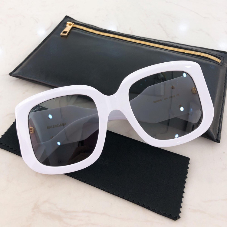 Sunglasses Balenciaga BB0069S