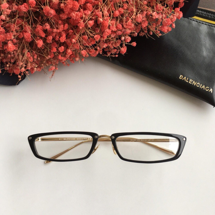 Sunglasses Balenciaga BA168