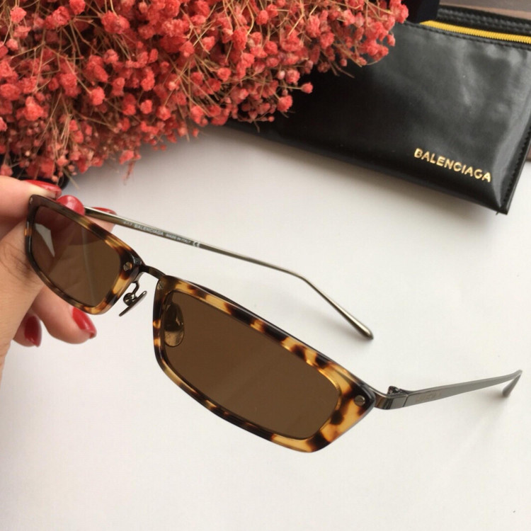 Sunglasses Balenciaga BA168