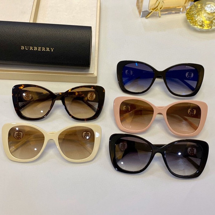 Sunglasses Burberry BE4021
