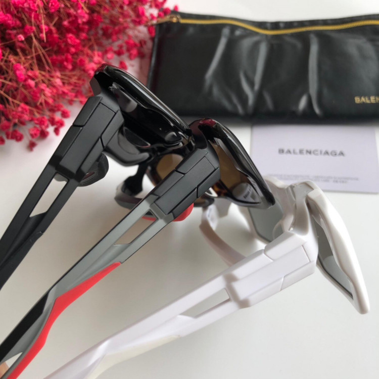 Sunglasses Balenciaga BB0026SA