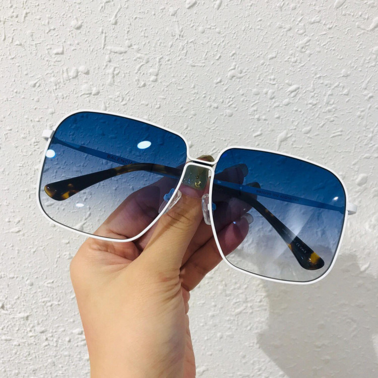 Sunglasses Balenciaga BB0049S