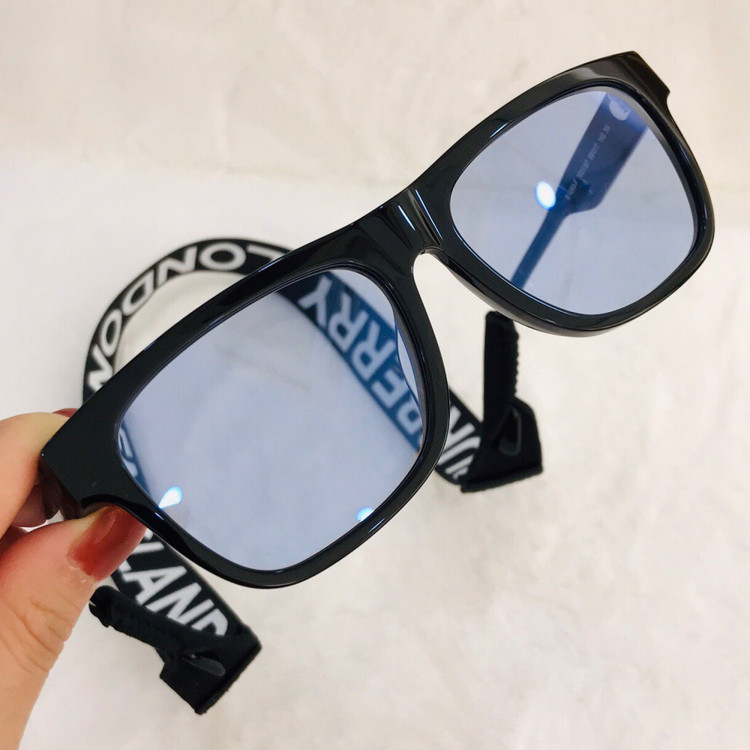 Sunglasses Burberry BE4293