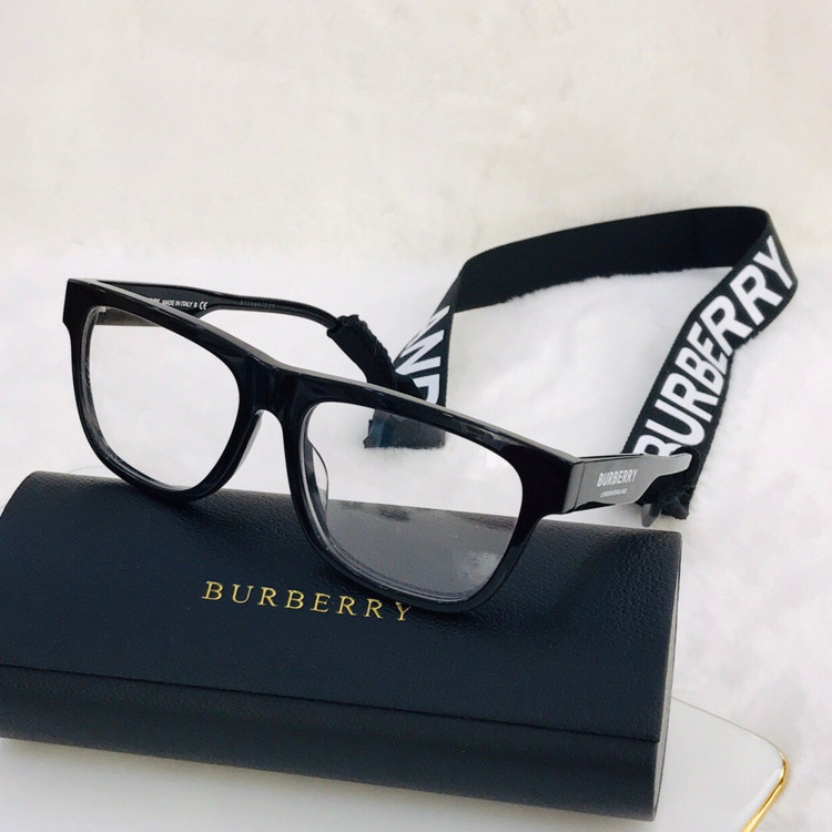 Sunglasses Burberry BE4293