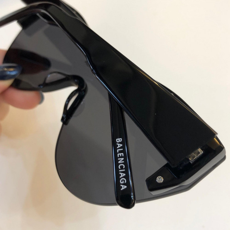Sunglasses Balenciaga 0004s