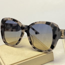 Солнцезащитные очки Burberry BE4318