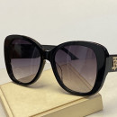 Солнцезащитные очки Burberry BE4318