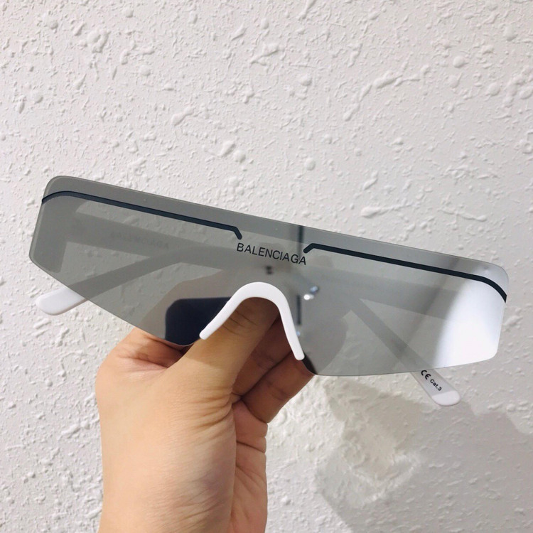 Sunglasses Balenciaga BB0003S