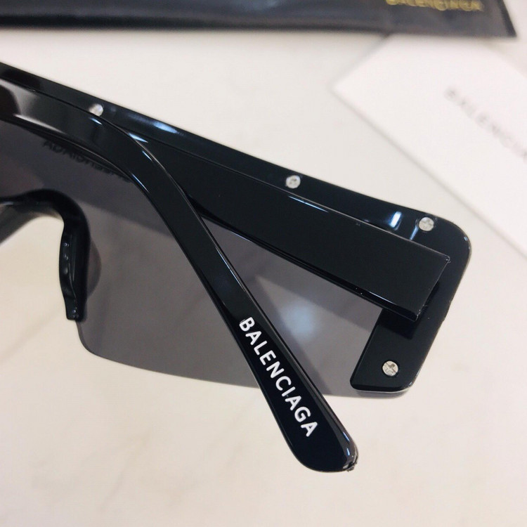 Sunglasses Balenciaga BB0003S