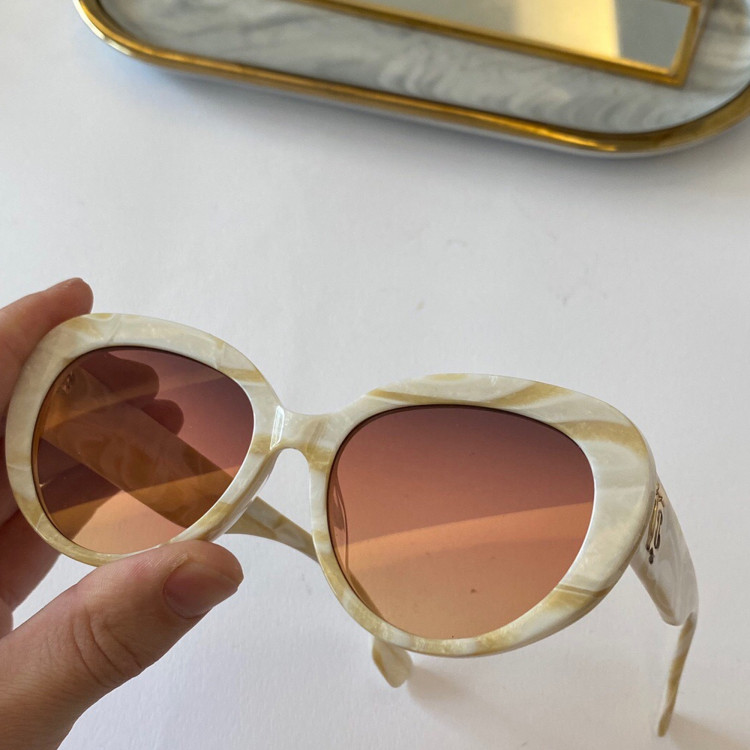 Sunglasses Burberry BE4298