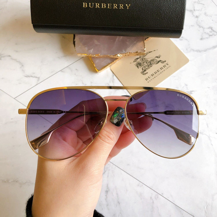 Sunglasses Burberry BE4282