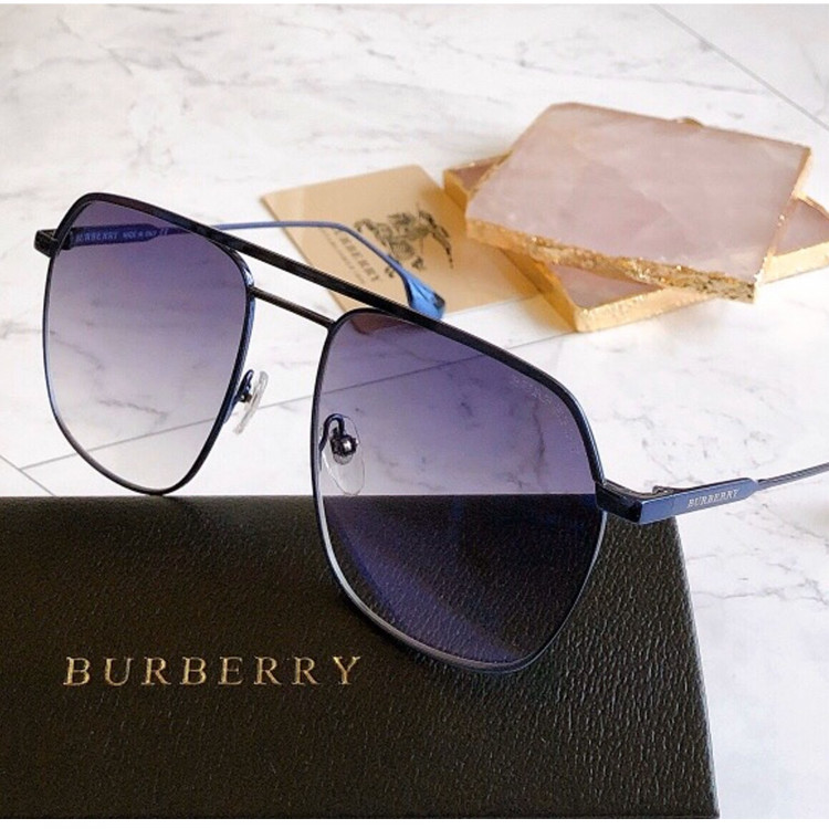 Sunglasses Burberry BE4281