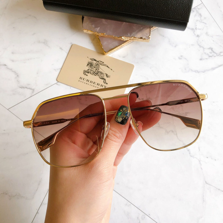 Sunglasses Burberry BE4281