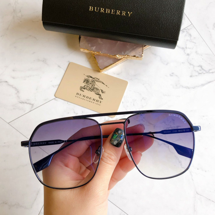 Sunglasses Burberry BE4281