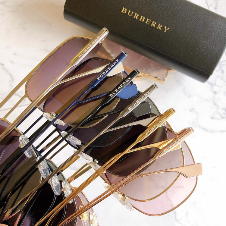 Sunglasses Burberry BE4281