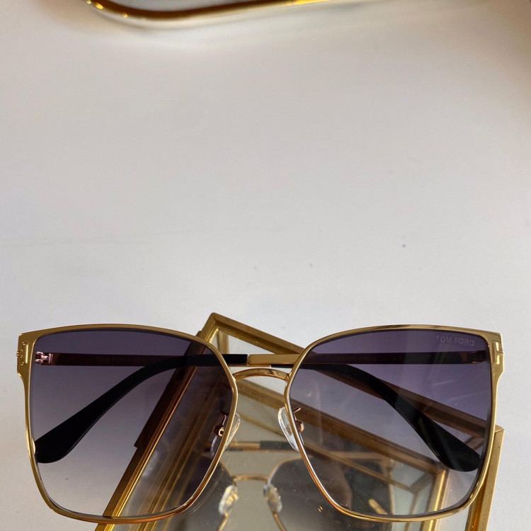 Sunglasses Tom Ford TF0653