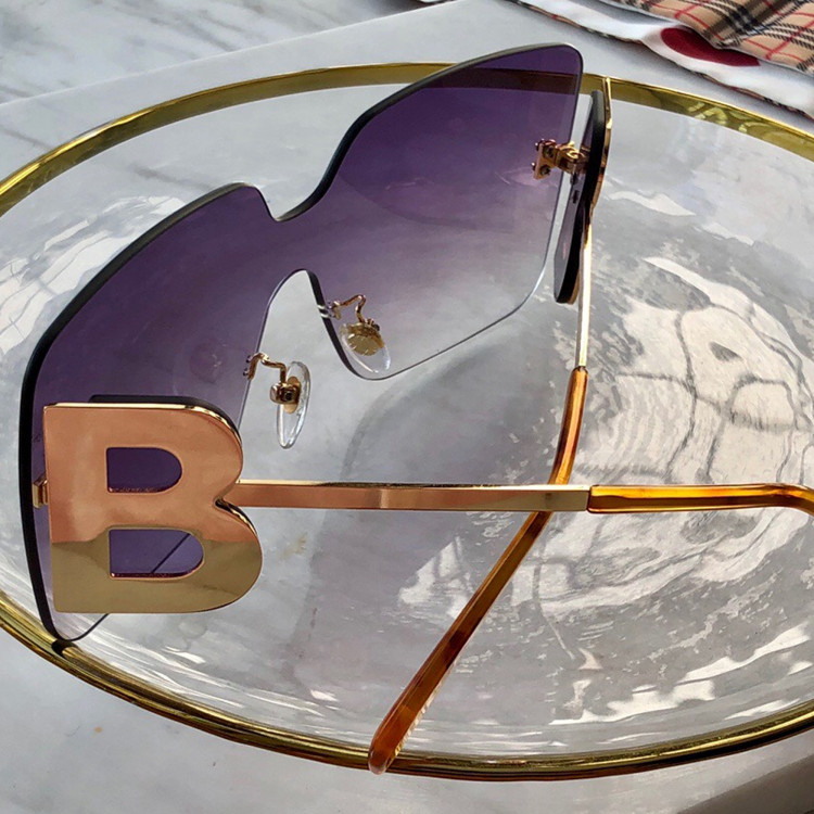 Sunglasses Burberry BE3112