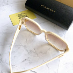 Burberry sunglasses B4023
