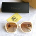 Солнцезащитные очки Burberry B4023