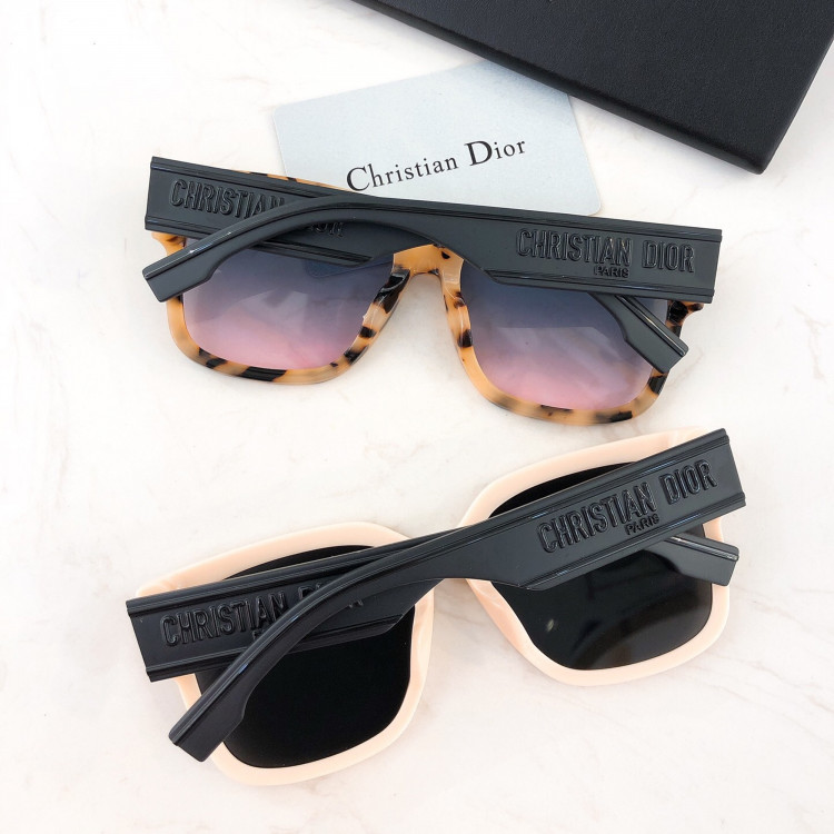 Солнцезащитные очки Dior ID1