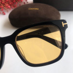 Sunglasses Tom Ford TF0690