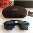 Солнцезащитные очки Tom Ford TF755