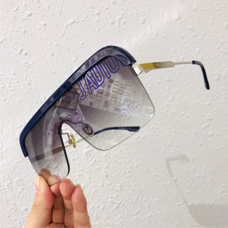 Sunglasses Dior 6084