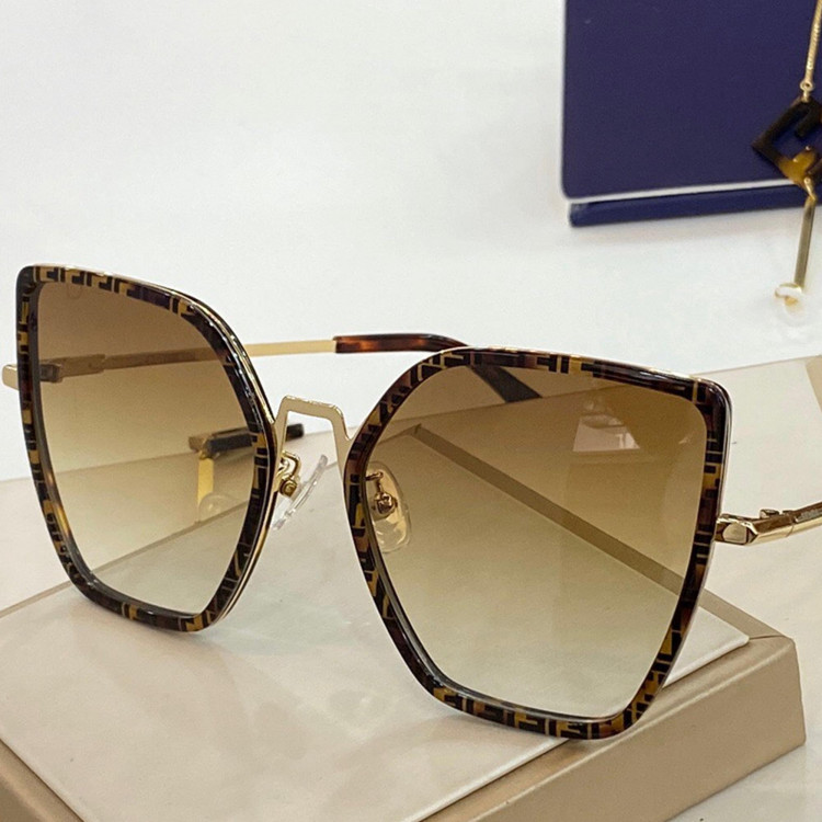 Sunglasses Fendi FF0643