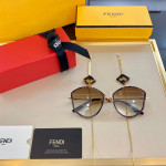 Sunglasses Fendi FF0642