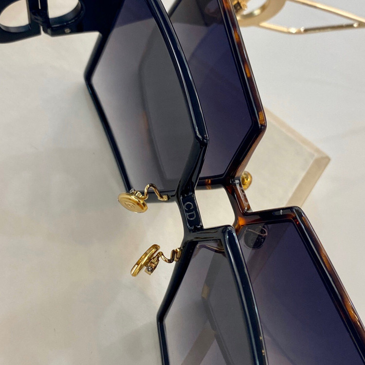 Солнцезащитные очки Dior 30 MONTAIGNE
