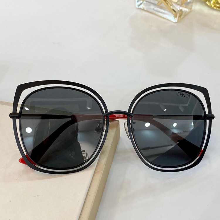 Sunglasses Fendi FD8409