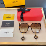 Солнцезащитные очки Fendi FF0410