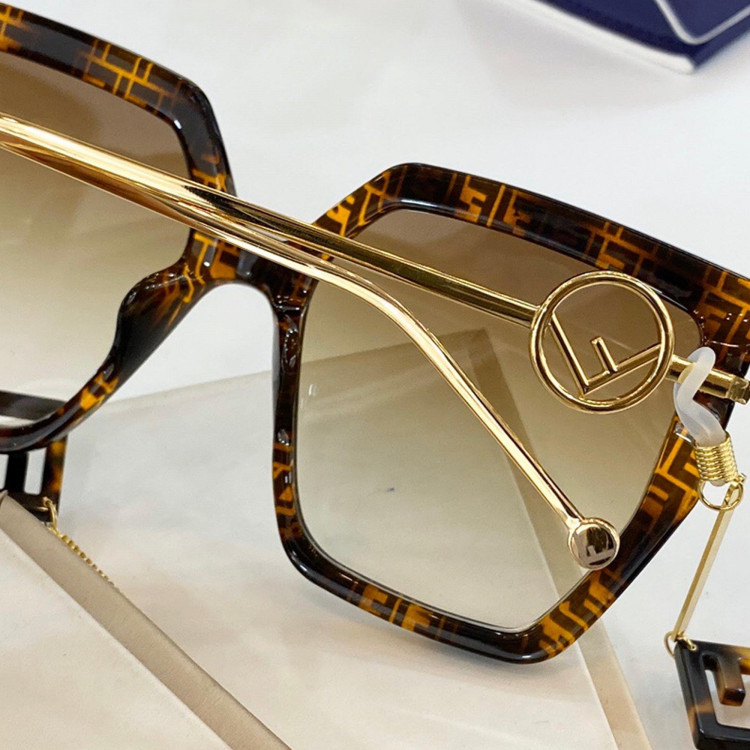 Солнцезащитные очки Fendi FF0410